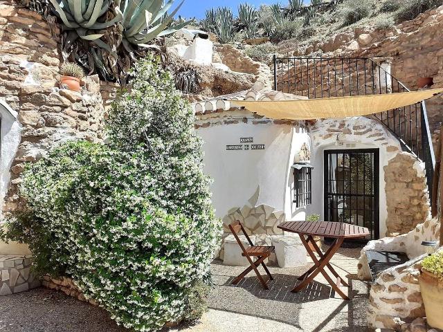 Villa en venta en Gorafe