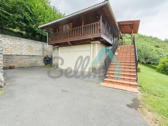 Chalet en venta en Grado, Asturias