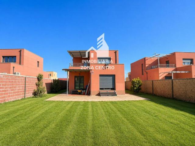 Chalet en venta en Grijota, Castilla y León