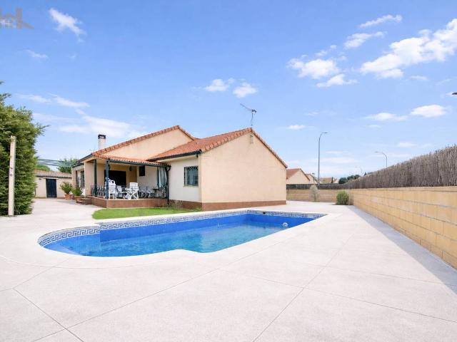 Chalet en venta en Guadarrama, Madrid