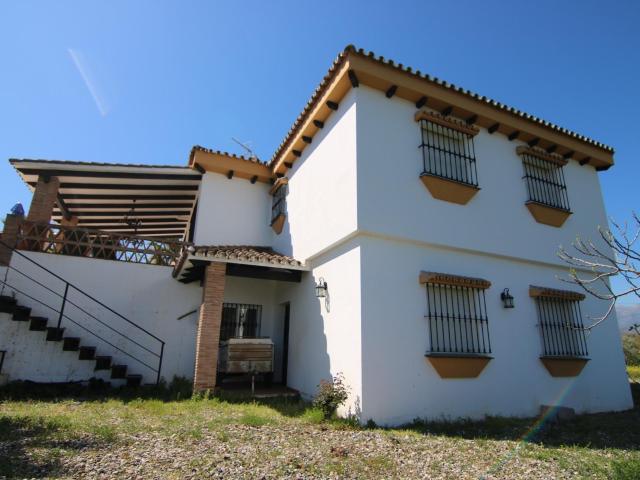 Chalet en venta en Guaro, Málaga