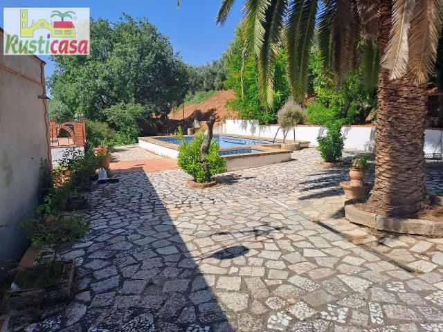 Villa en venta en Guarromán