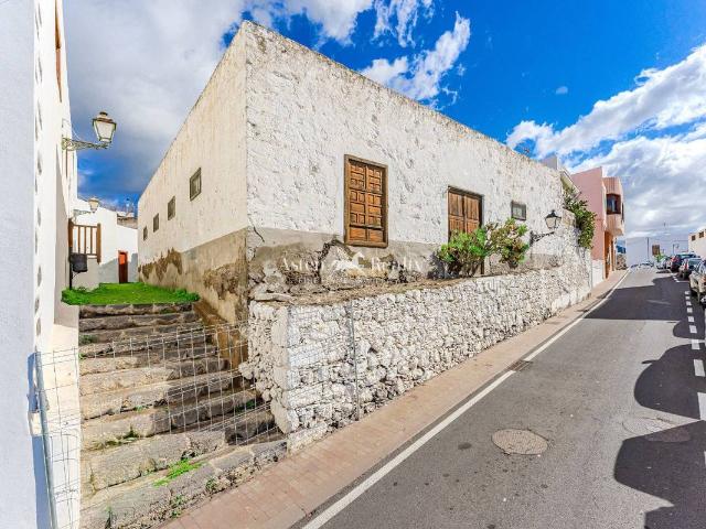 Chalet en venta en Guía de Isora, Canarias