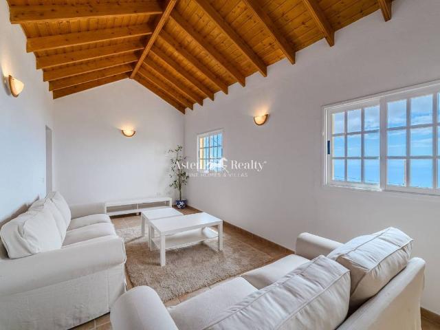 Chalet en venta en Guía de Isora, Canarias
