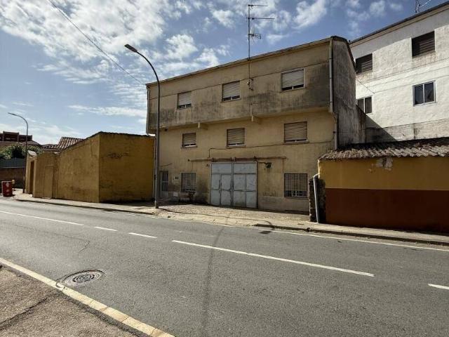 Chalet en venta en Guijuelo, Salamanca