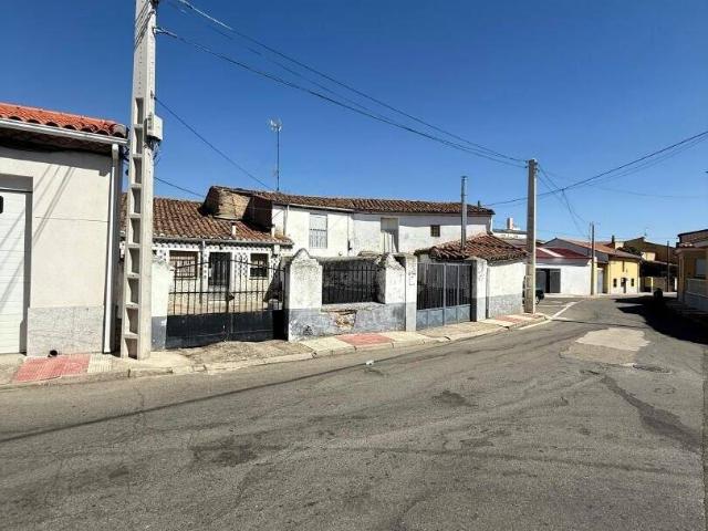 Chalet en venta en Guijuelo, Salamanca