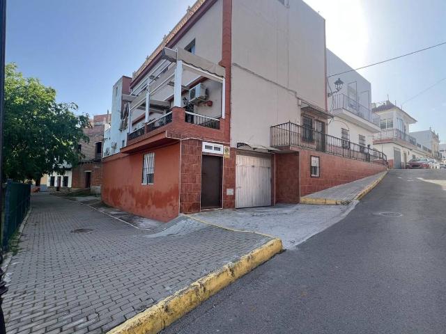 Chalet en venta en Guillena, Andalucía