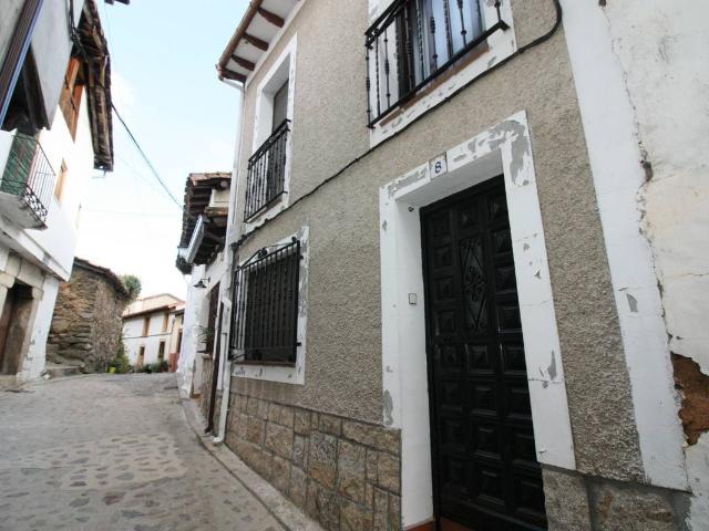Chalet en venta en Guisando, Castilla y León