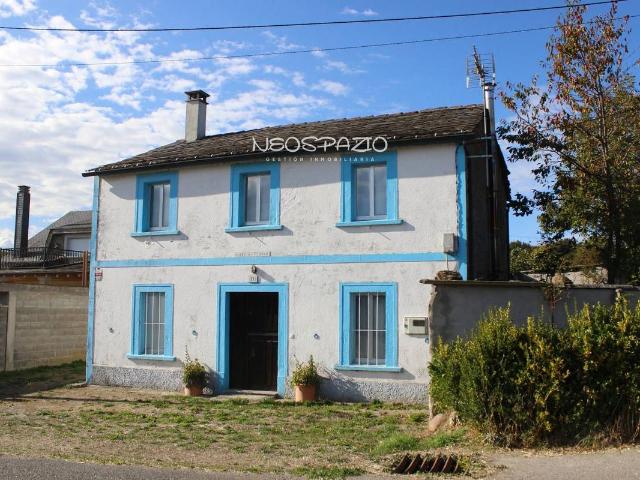 Chalet en venta en Guntín de Pallares