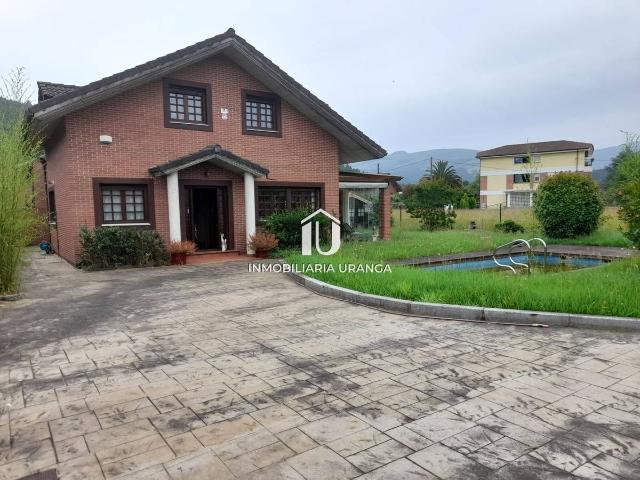 Chalet en venta en El Puente, Guriezo