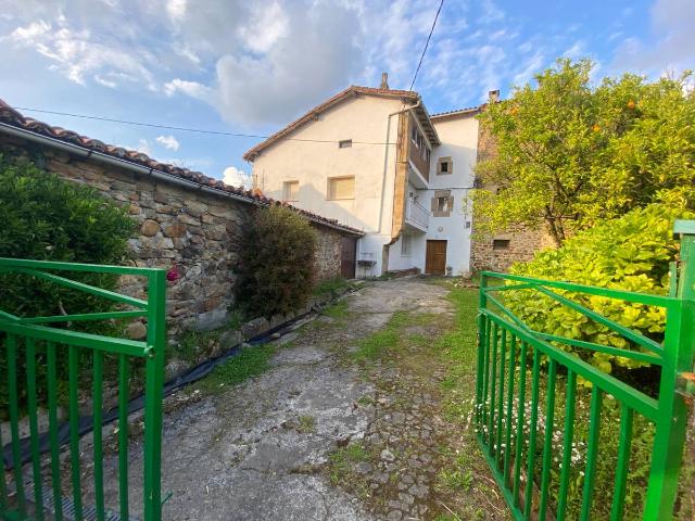 Chalet en venta en El Puente, Guriezo