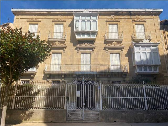 Chalet en venta en Haro, La Rioja