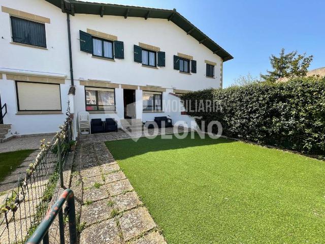 Chalet en venta en Haro, La Rioja