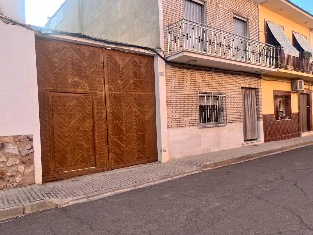 Chalet en venta en Herencia, Castilla-La Mancha