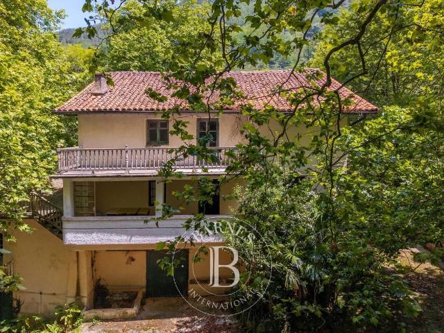 Chalet en venta en Hernani, Guipúzcoa