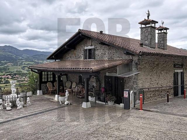 Chalet en venta en Hernani, Guipúzcoa