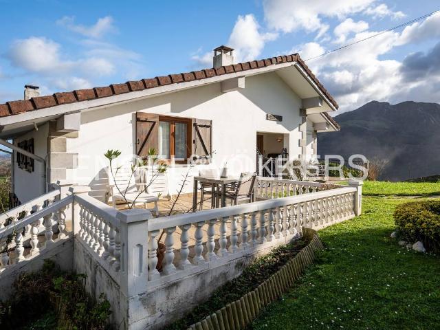 Chalet en venta en Hernialde, Guipúzcoa