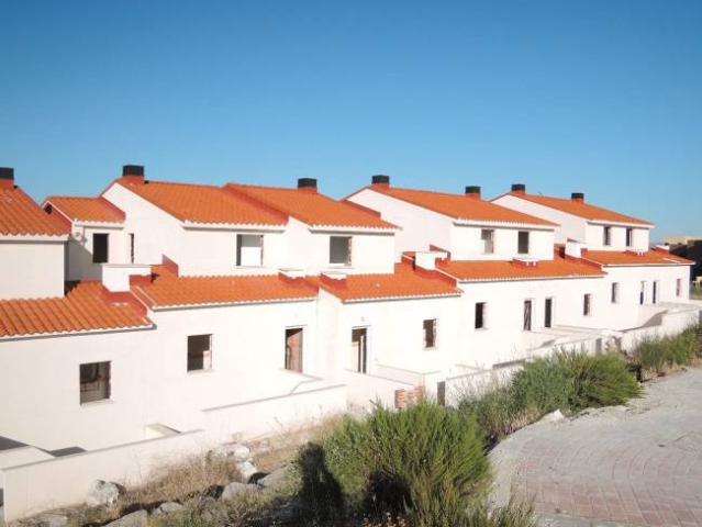Villa en venta en Ávila