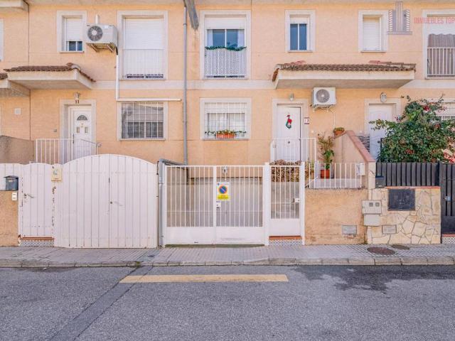 Chalet en venta en Gabia Grande, Comarca de la Vega de Granada