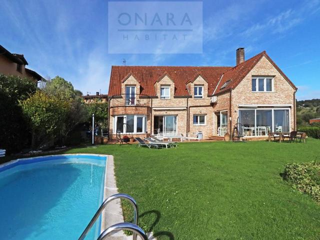 Chalet en venta en Alde Zaharra, Gipuzkoako Bidasoa