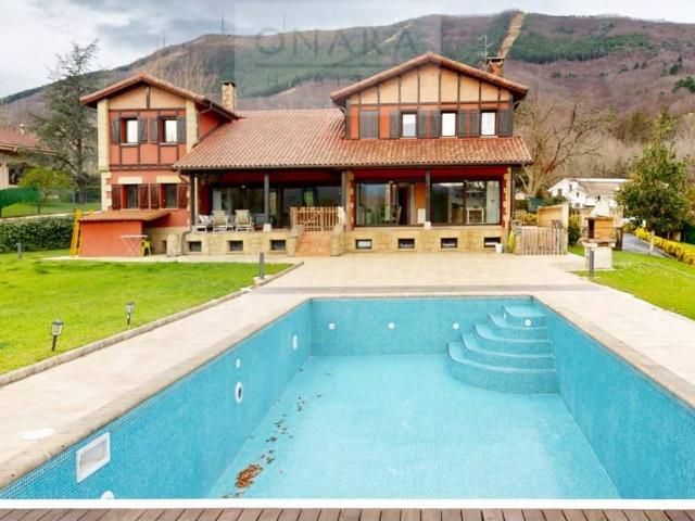 Chalet en venta en Alde Zaharra, Gipuzkoako Bidasoa