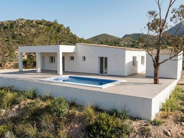 Chalet en venta en la Canalosa, el Vinalopó Mitjà / El Vinalopó Medio