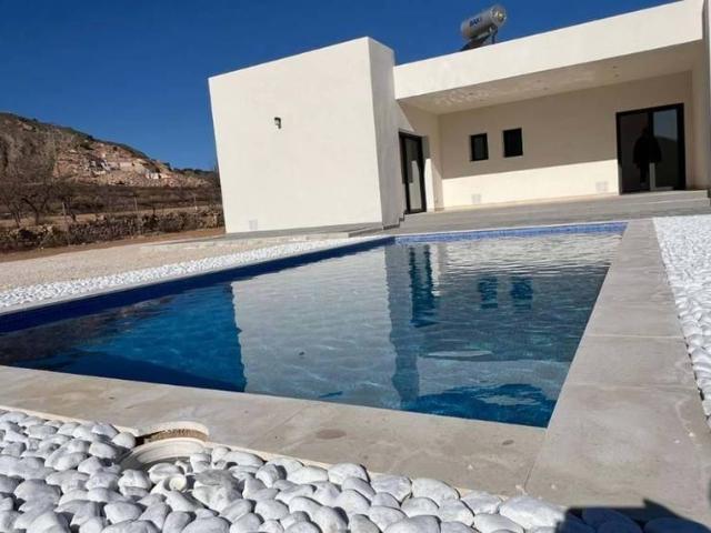 Chalet en venta en la Canalosa, el Vinalopó Mitjà / El Vinalopó Medio
