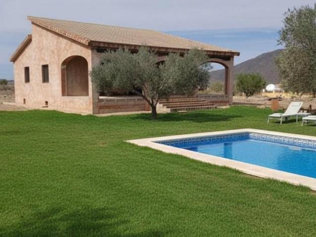 Chalet en venta en el Vinalopó Mitjà / El Vinalopó Medio, Valencia