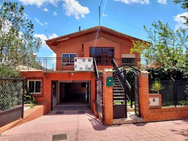Chalet en venta en el Vinalopó Mitjà / El Vinalopó Medio, Valencia