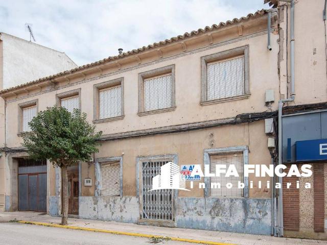 Villa en venta en Honrubia