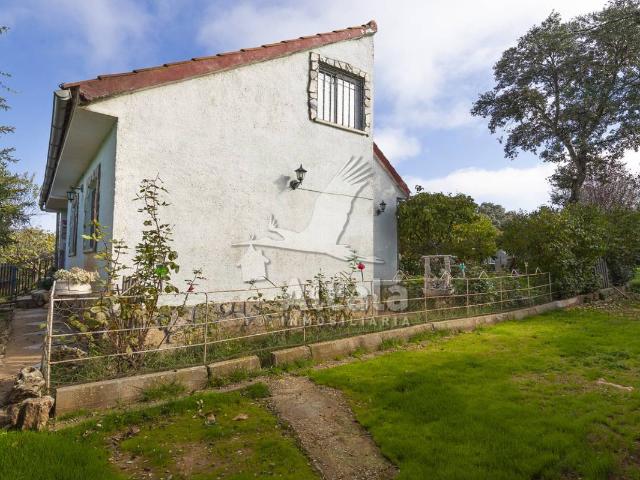 Villa en venta en Hontoba