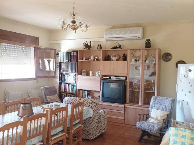 Chalet en venta en Horcajo De Los Montes, Castilla-La Mancha