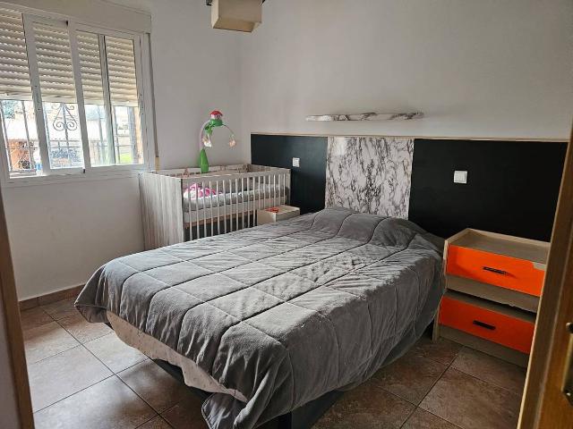 Villa en venta en Hormigos