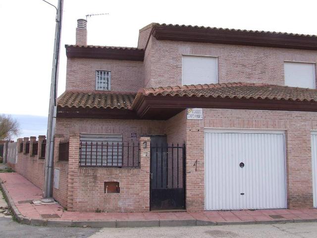 Villa en venta en Hormigos