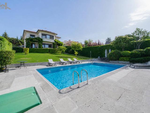 Chalet en venta en Hoyo De Manzanares, Madrid