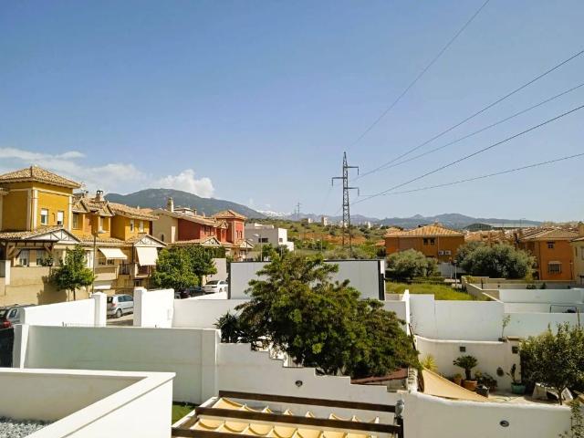 Villa en venta en Huétor Vega, Los Corteses