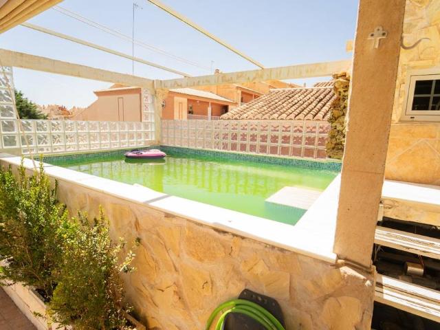 Chalet en venta en Comarca de la Vega de Granada, Andalucía