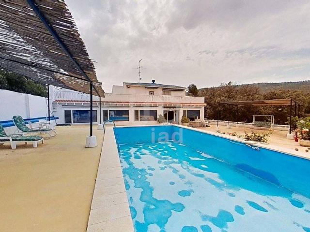 Villa en venta en Ibi