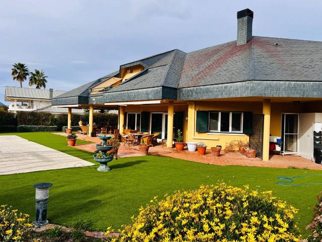 Villa en venta en Ibi