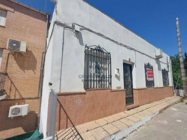Villa en venta en Ibros