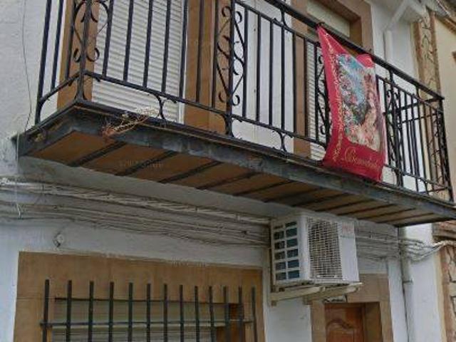 Villa en venta en Ibros