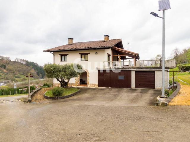 Chalet en venta en Idiazabal, Guipúzcoa