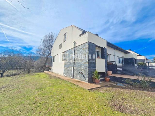 Chalet en venta en Moralzarzal, Madrid