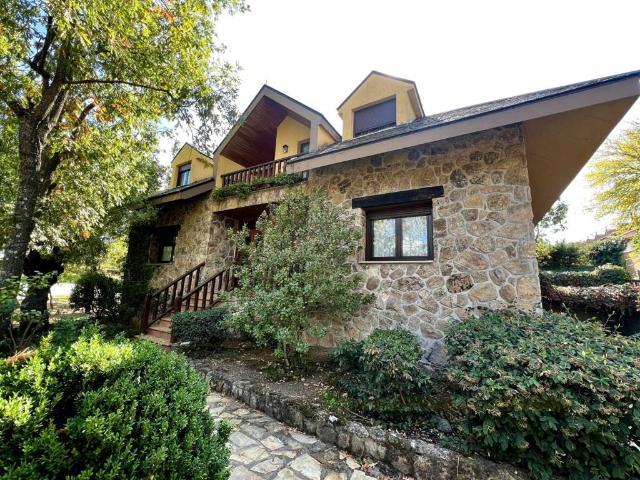 Chalet en venta en Moralzarzal, Madrid