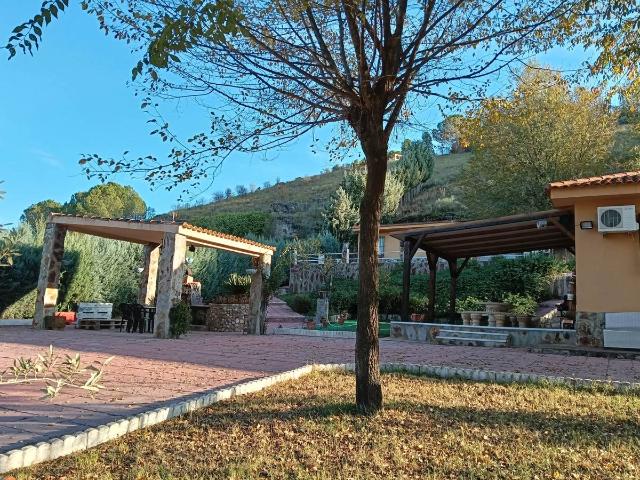 Chalet en venta en Illana, Castilla-La Mancha