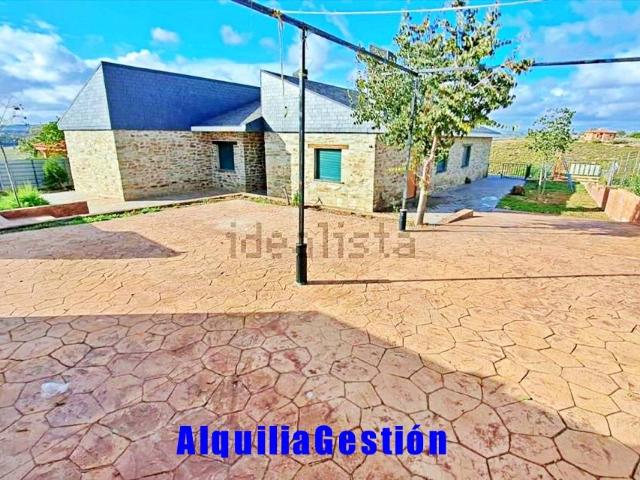 Villa en venta en Illana