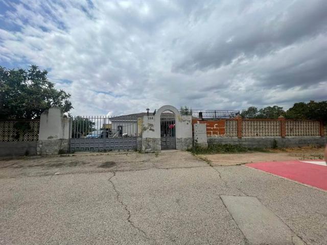 Villa en venta en Illana