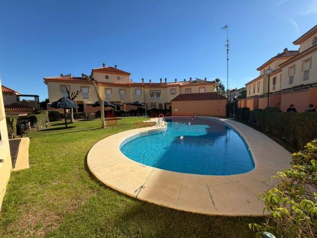 Chalet en venta en Islantilla, Costa Occidental