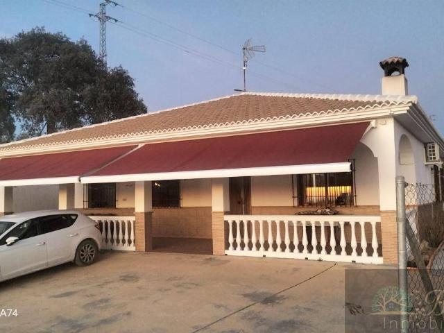 Chalet en venta en Iznájar, Andalucía