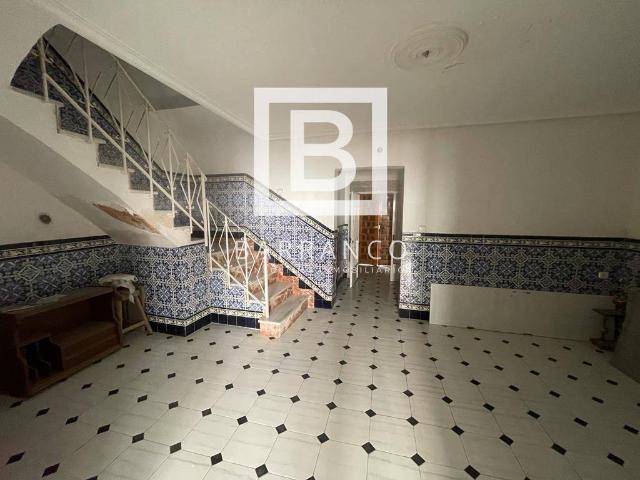 Chalet en venta en Jamilena